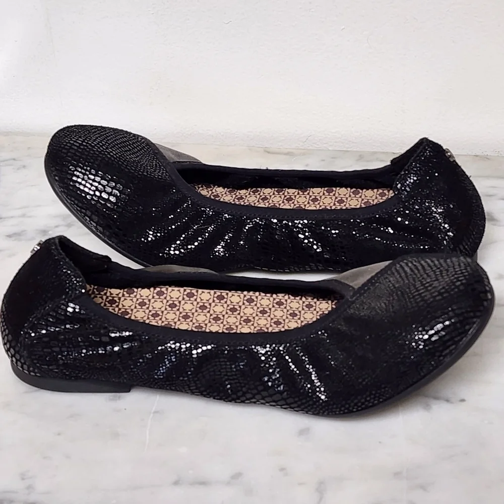 Revere Nairobi Shoes Black Metallic Ballet Leather Womens Size 8 Faux Snakeskin